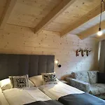 Almhuettendorf Klippitztoerl * Klippitztorl