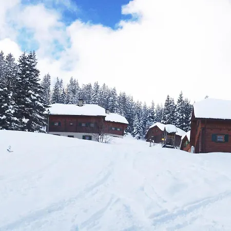 Tatil Evi Almhuettendorf Klippitztoerl Klippitztorl