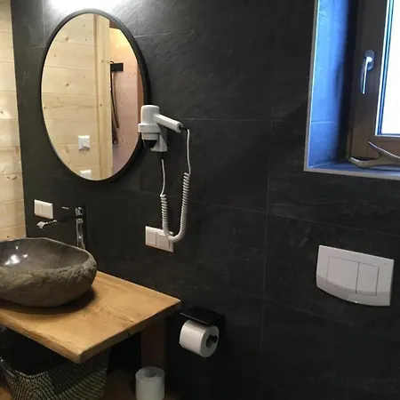 Almhuettendorf Klippitztoerl