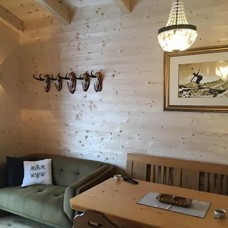 Tatil Evi Almhuettendorf Klippitztoerl Klippitztorl