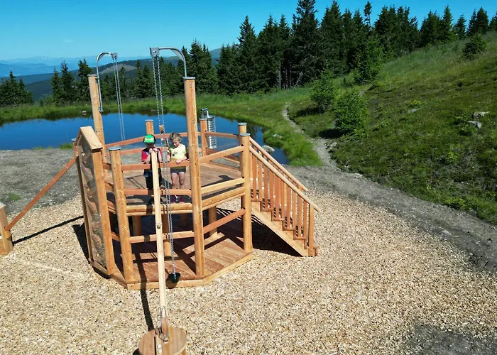 בית נופש Almhuettendorf Klippitztoerl