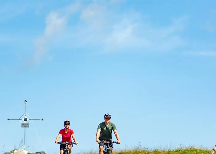 Almhuettendorf Klippitztoerl בית נופש